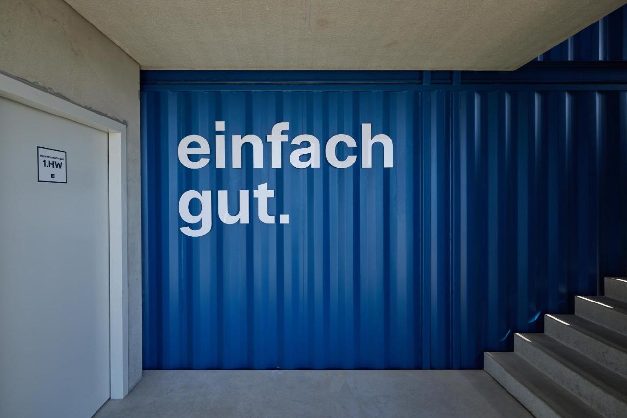 Tin Inn - Hueckelhoven - Das Hotel Aus Hochwertig Ausgebauten Ueberseecontainern Exteriér fotografie